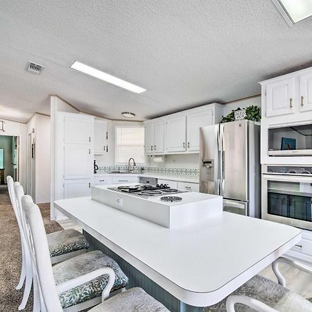 Retreat On The River With Boat Dock, Porch, And Grill! Homosassa Buitenkant foto