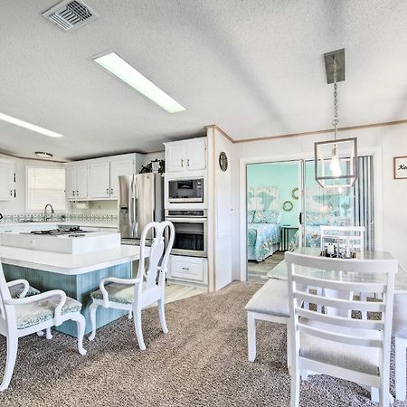 Retreat On The River With Boat Dock, Porch, And Grill! Homosassa Buitenkant foto