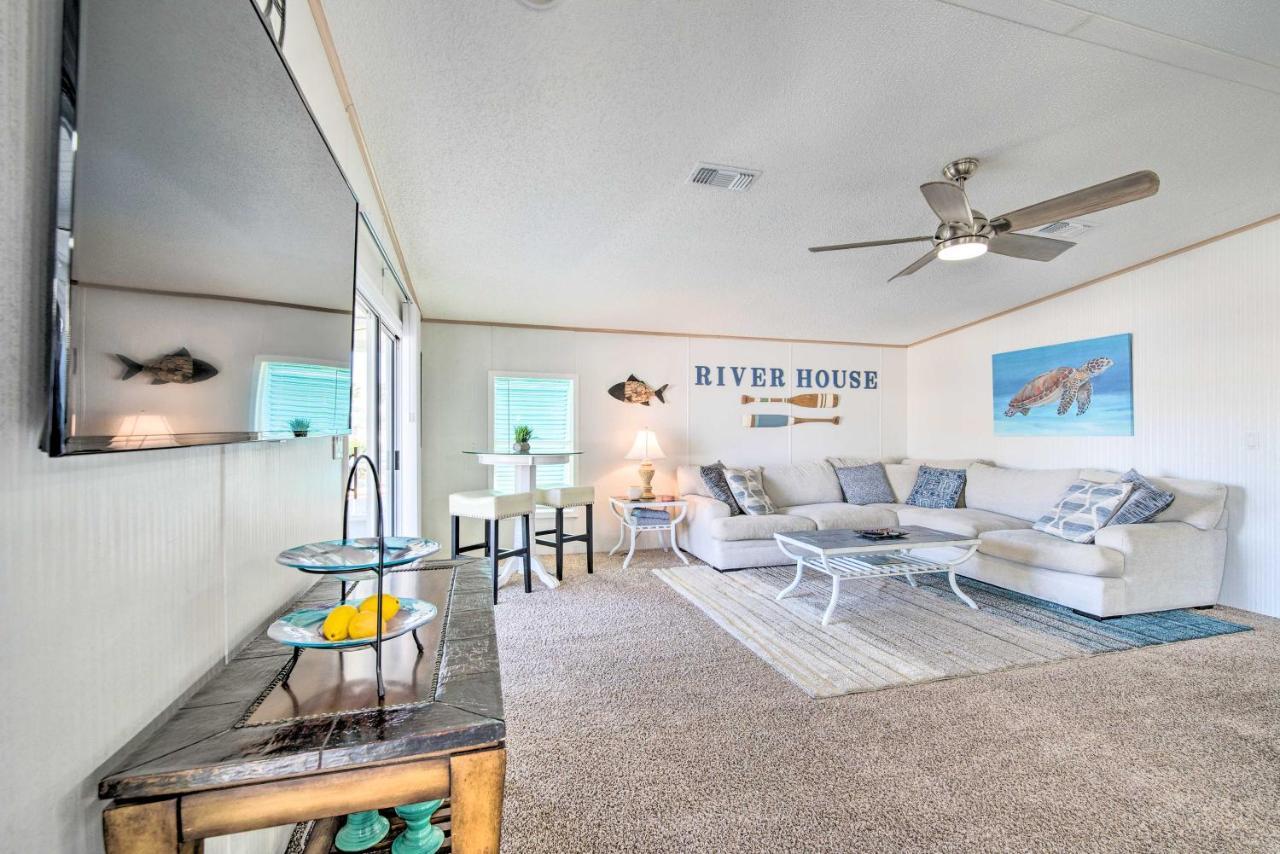 Retreat On The River With Boat Dock, Porch, And Grill! Homosassa Buitenkant foto